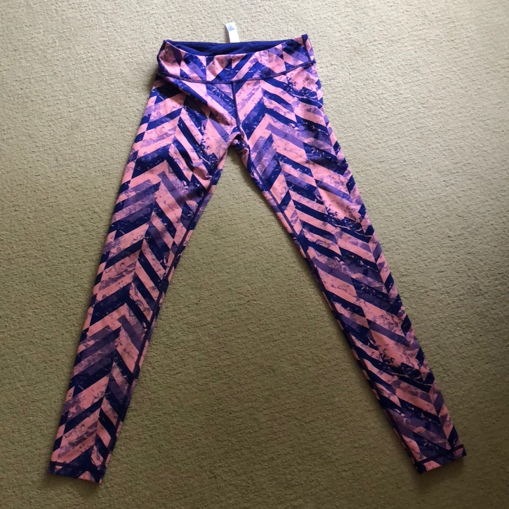Ivviva pattern leggings